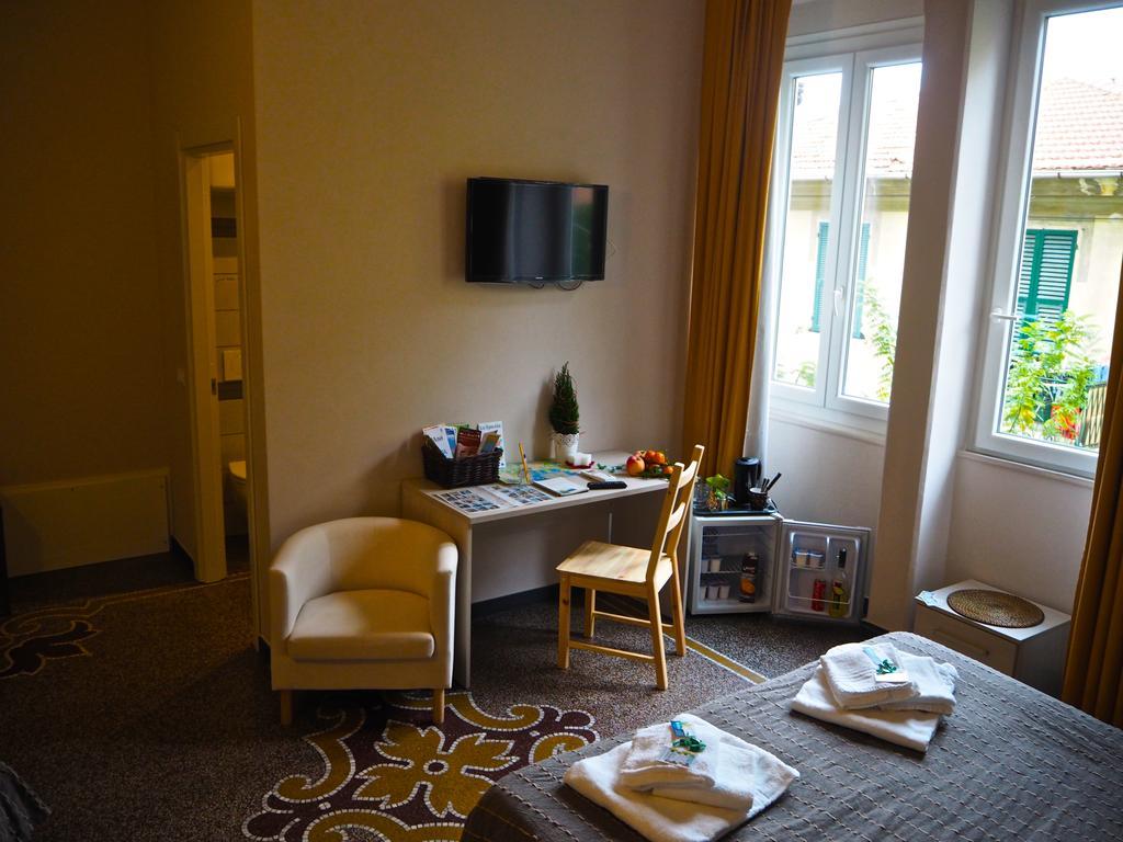 B&B Cernaia 42 Специя Стая снимка